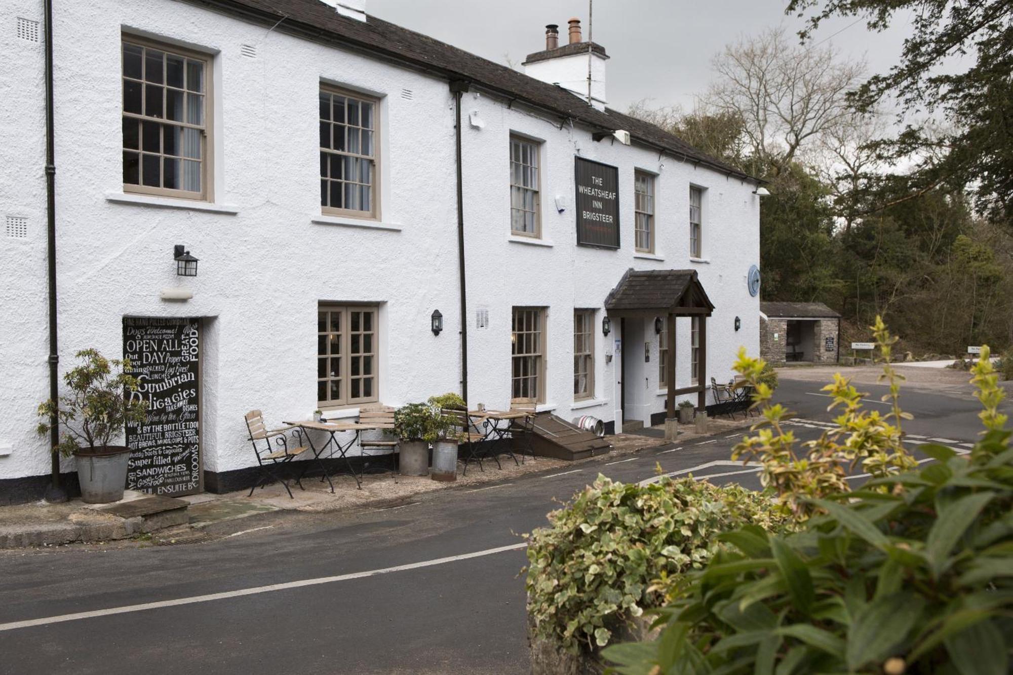 The Wheatsheaf Inn เคนดัล ภายนอก รูปภาพ